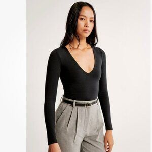 Abercrombie & Fitch Soft A&F Bodysuit Women XL Black V Neck Long Sleeve Seamless